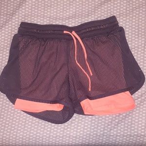 Athletic shorts